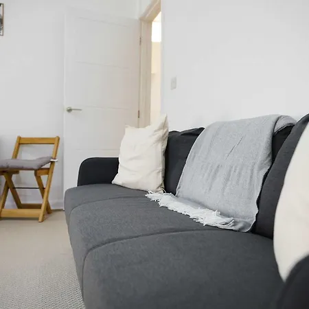 Modern Duplex 4br Thornaby By With Us Tatil Evi Hornby (Hambleton)